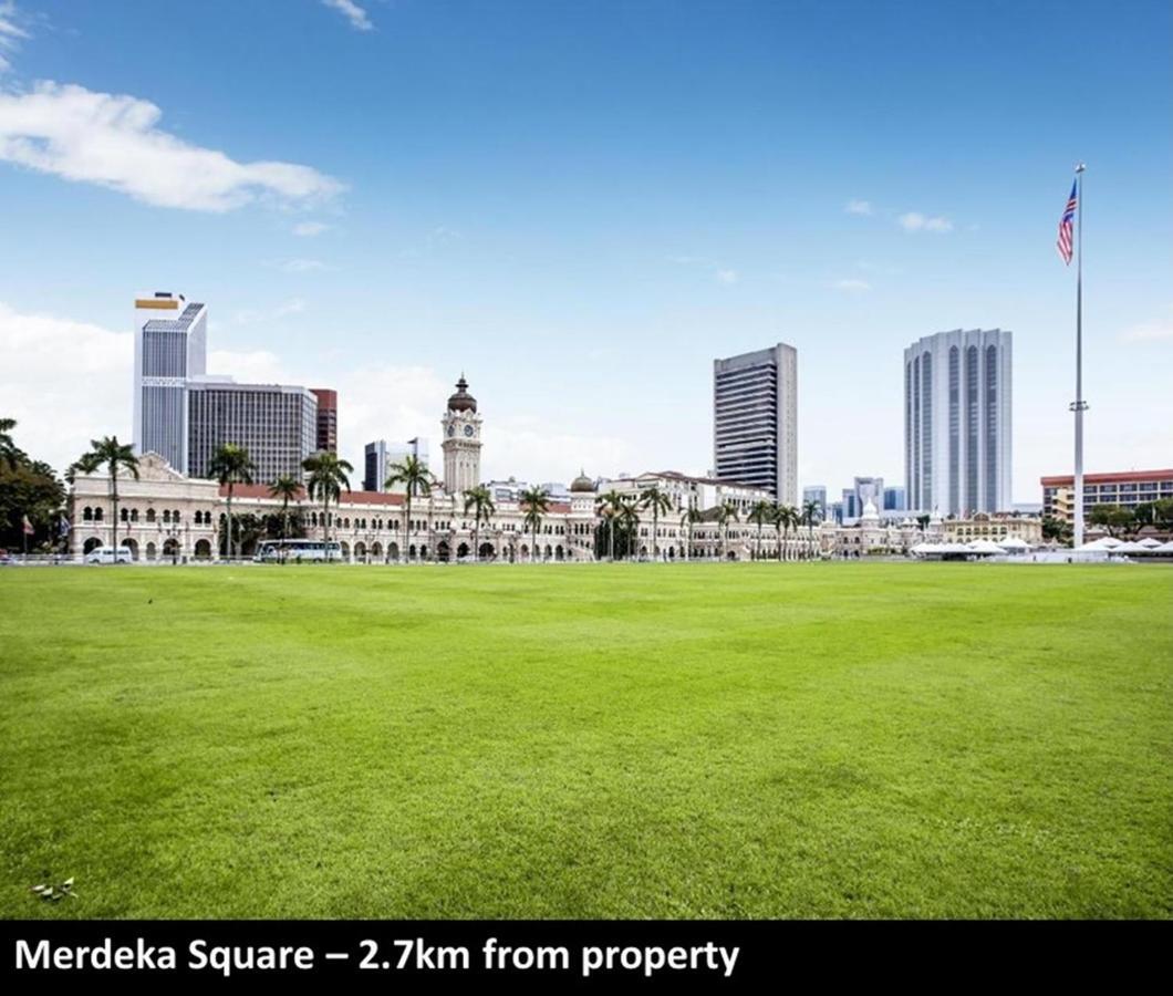 Klcc Inifinity Pool - The Regalia Residences & Suites By Kl Minsu Kuala Lumpur Exterior photo