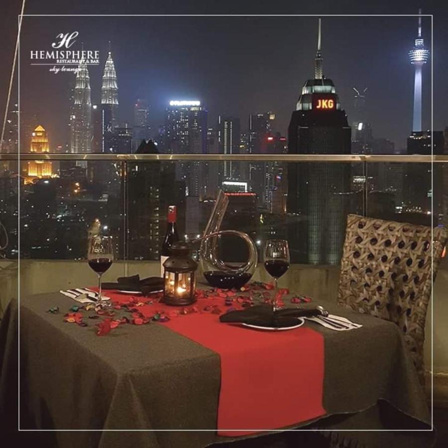 Klcc Inifinity Pool - The Regalia Residences & Suites By Kl Minsu Kuala Lumpur Exterior photo